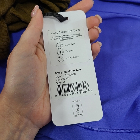 Varley Caley fitted rib Tank top military olive green size medium NEW NWT - Picture 6 of 7